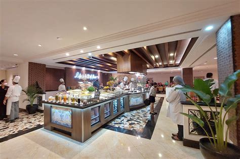 resorts world buffet|resorts world buffet restaurant.